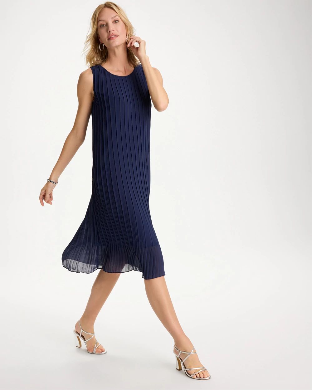 Travelers™ Pleated Chiffon Midi Dress