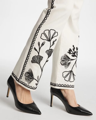 Ginkgo Girlfriend Cropped Flared Jeans click to view larger image.