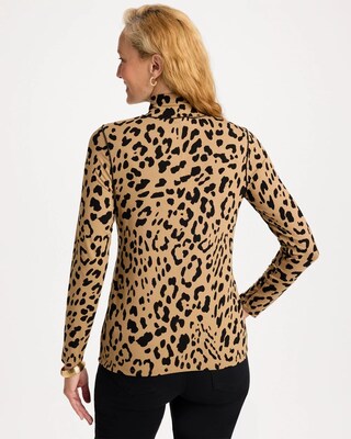 Touch of Cool™ Animal Front Seam Tee click to view larger image.
