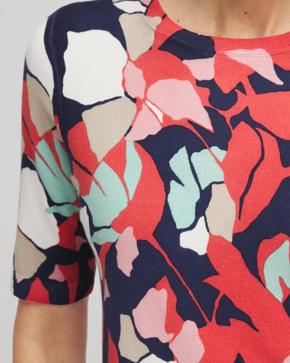 Abstract Short Sleeve Pullover Sweater
