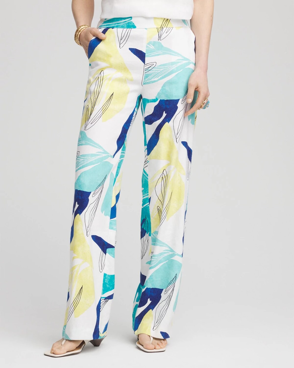 Chico's Tropical Linen Stretch Relaxed Pants In White In White