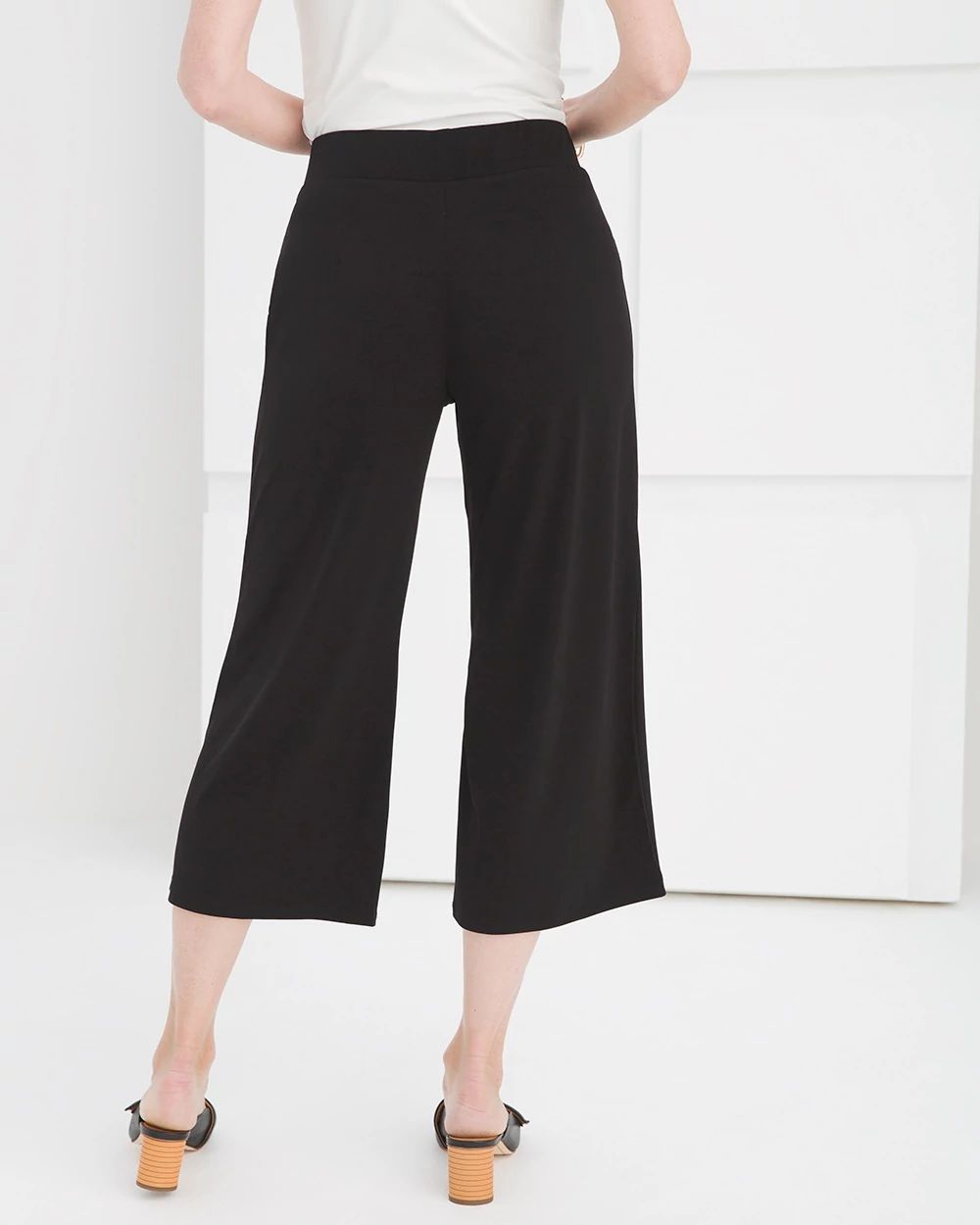 Easy Chic Crop Pants