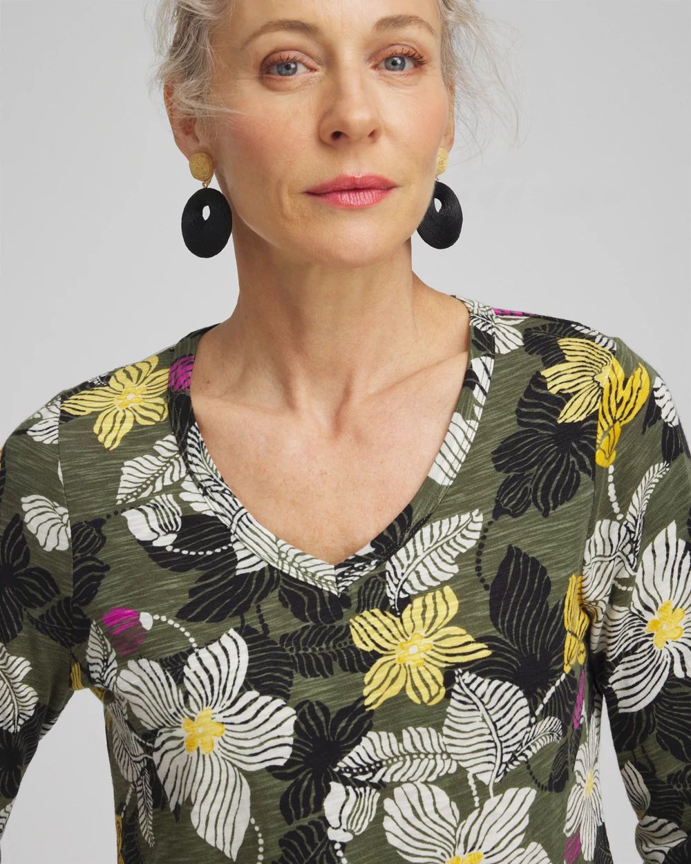 Floral Abstract V-neck 3/4 Sleeve Tee