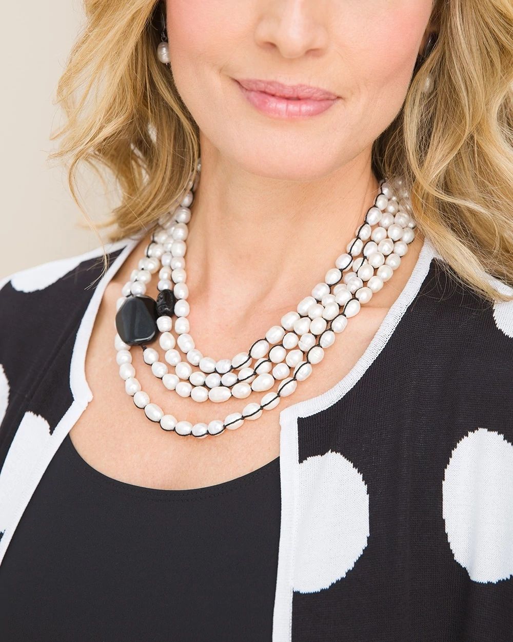 Black & Freshwater Pearl Necklace