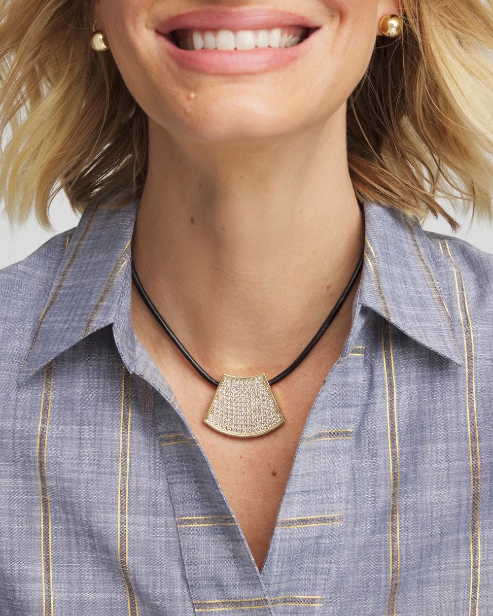 Gold Glitz Pendant Necklace