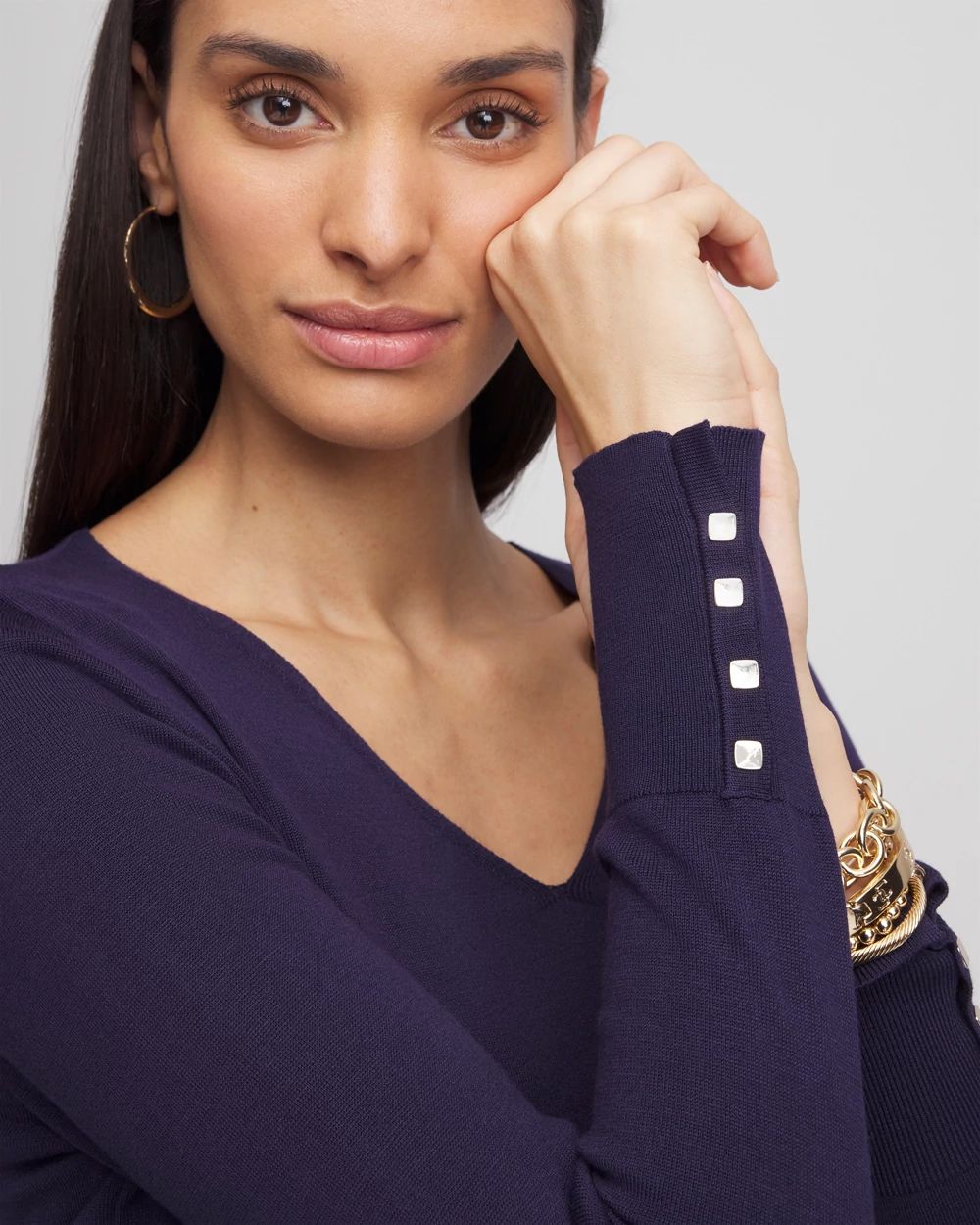 V-Neck Pullover