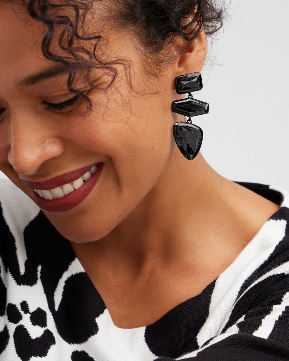 Black Linear Drop Earrings