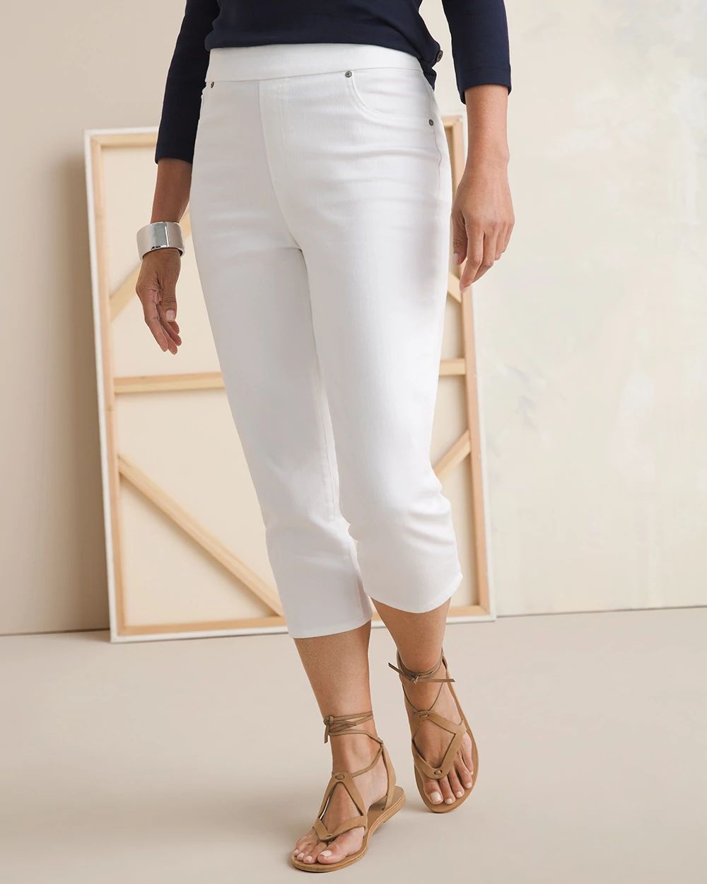 No-Stain White Pull-On Denim Capris