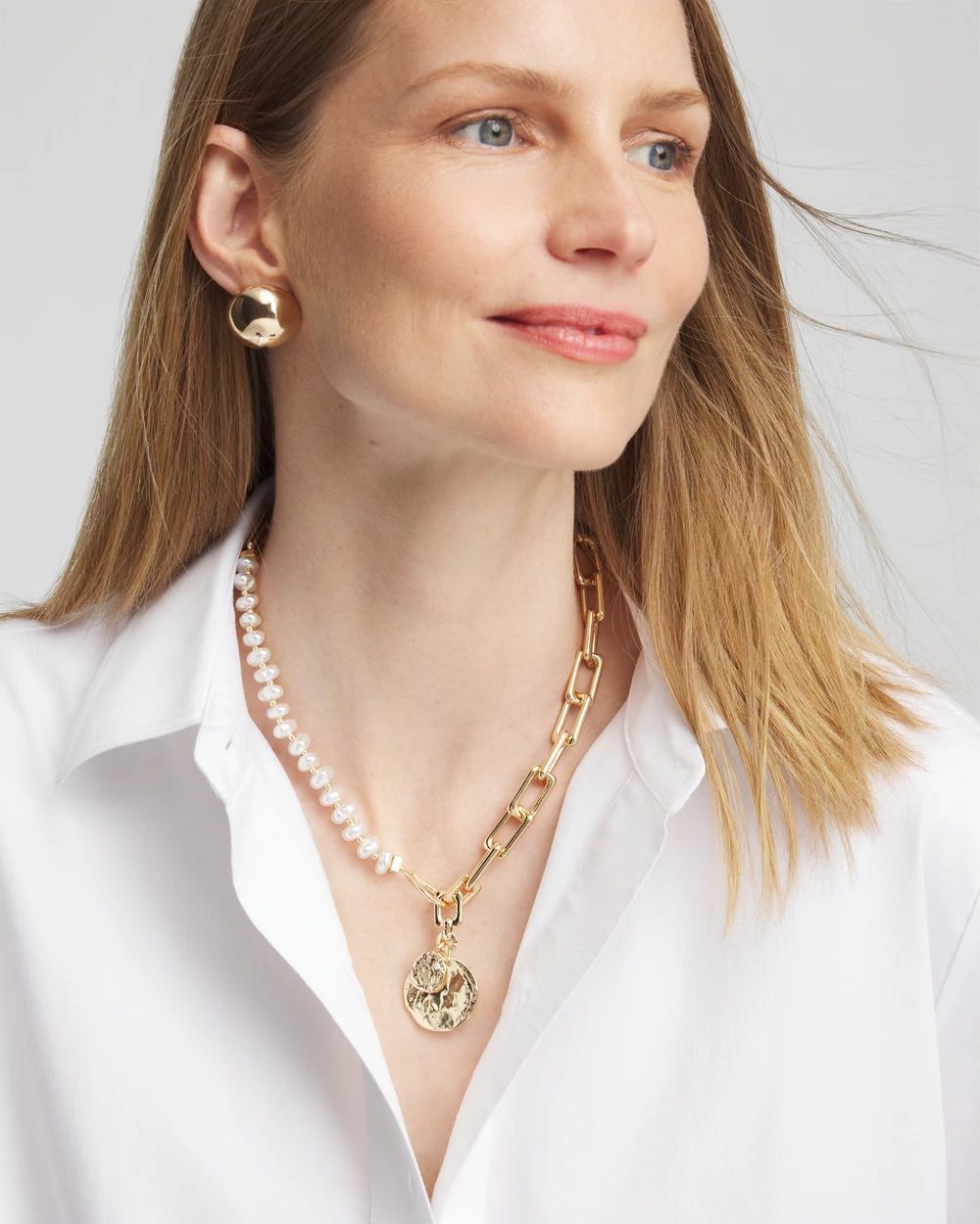 Gold Tone & Pearl Collar Necklace