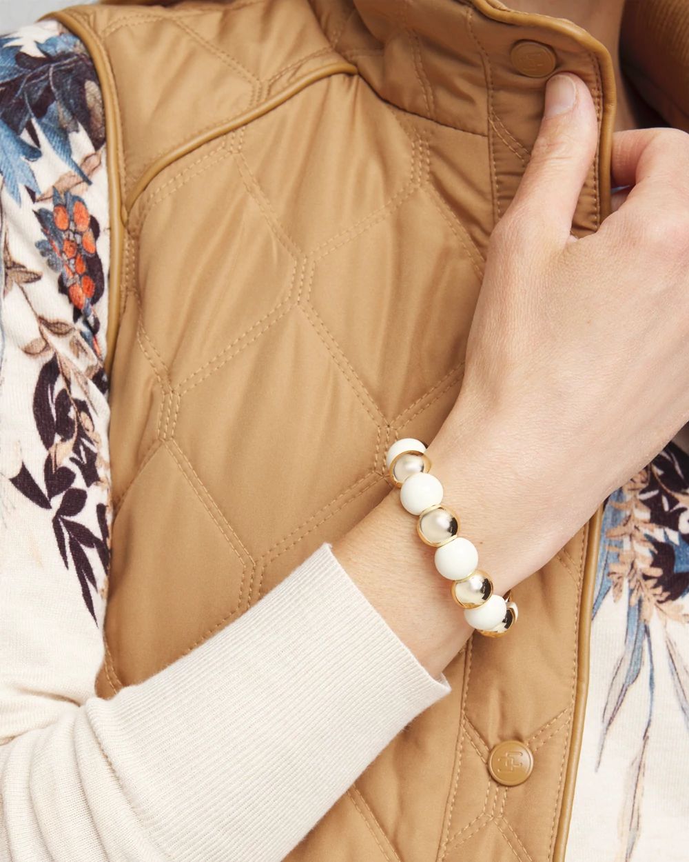 Gold Tone Beaded Stretch Bracelet