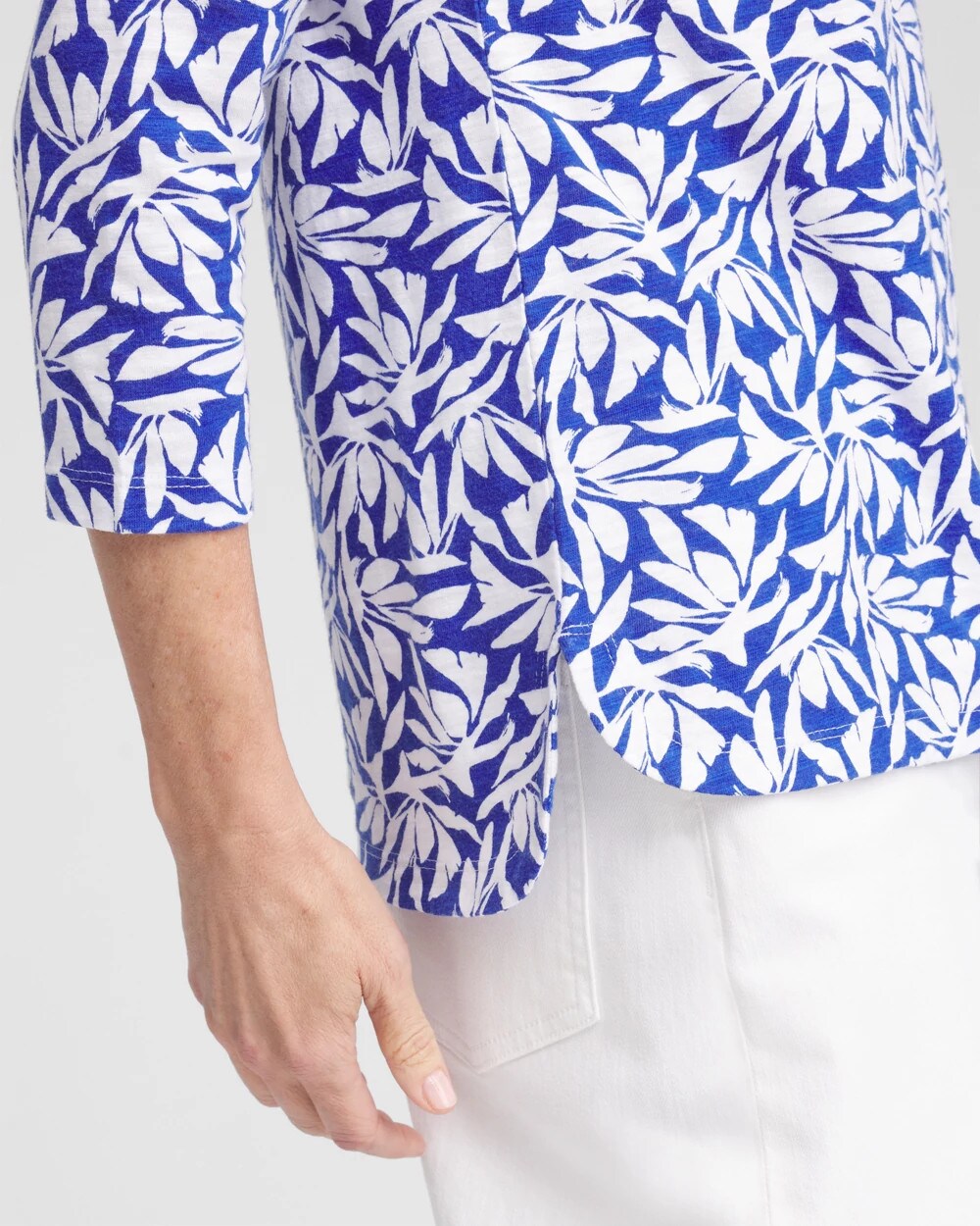 Island Print Slub Scoop-Neck Tee