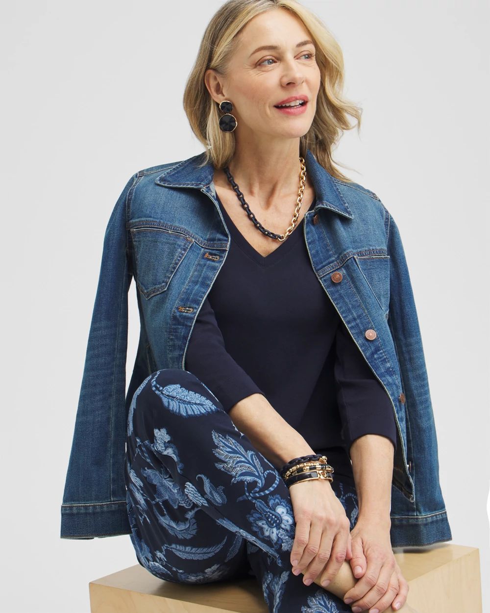 Everyday 3/4 Sleeve V-Neck Tee