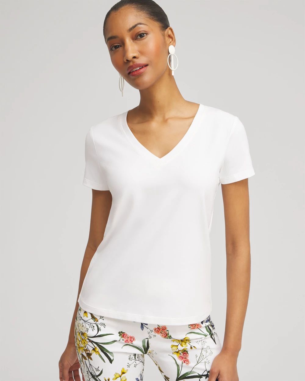 V-neck Perfect Tee