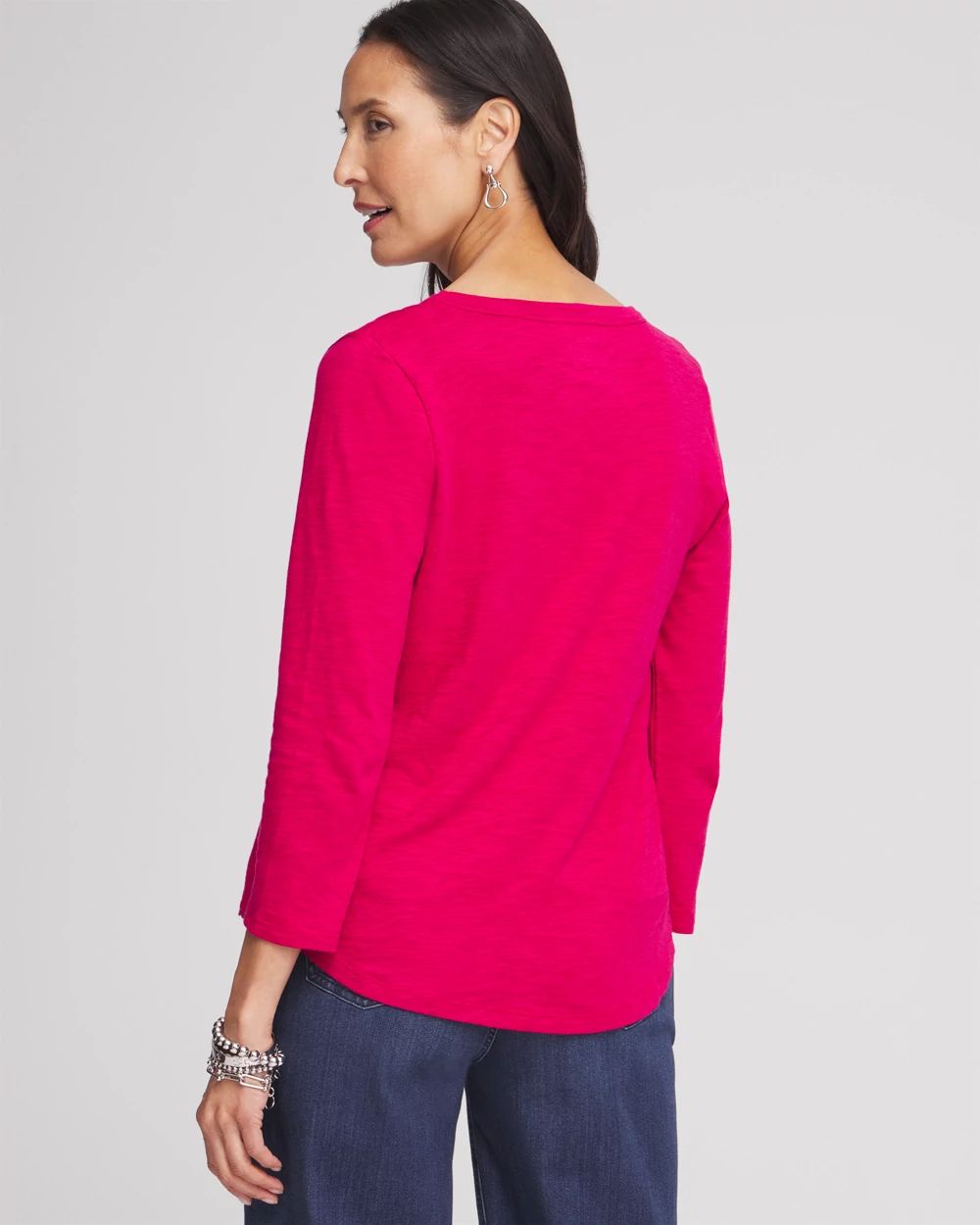 V-neck 3/4 Sleeve Tee