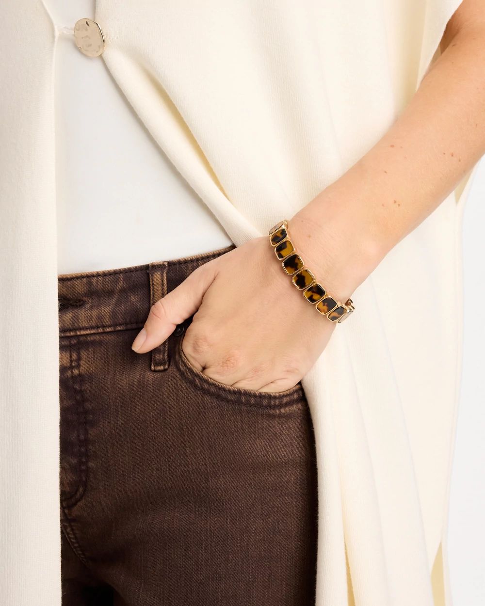 Tortoise Square Stretch Bracelet click to view larger image.