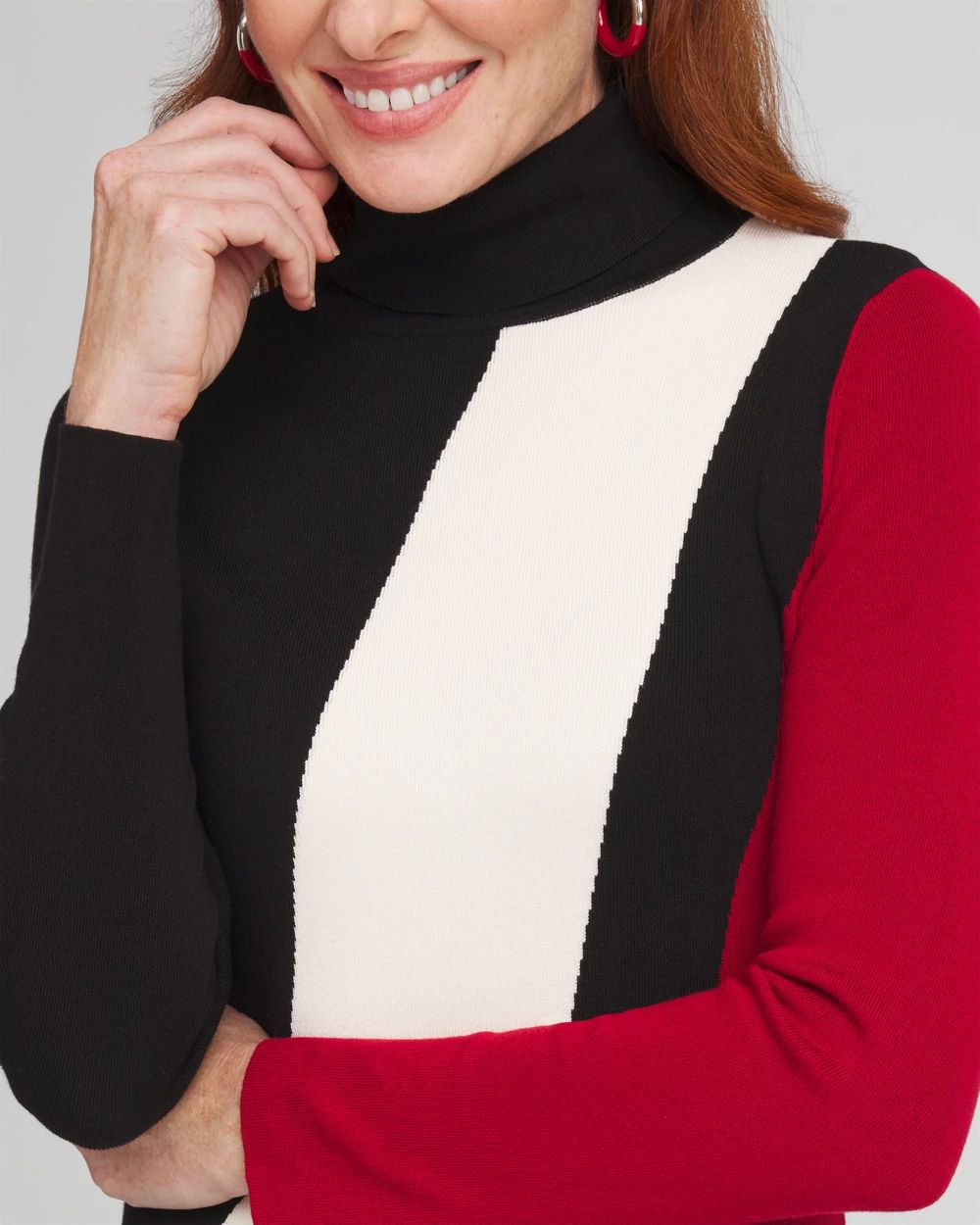ECOVERO™ Colorblock Turtleneck Sweater