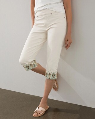 Beaded Hem 17" Pull-on Denim Capris