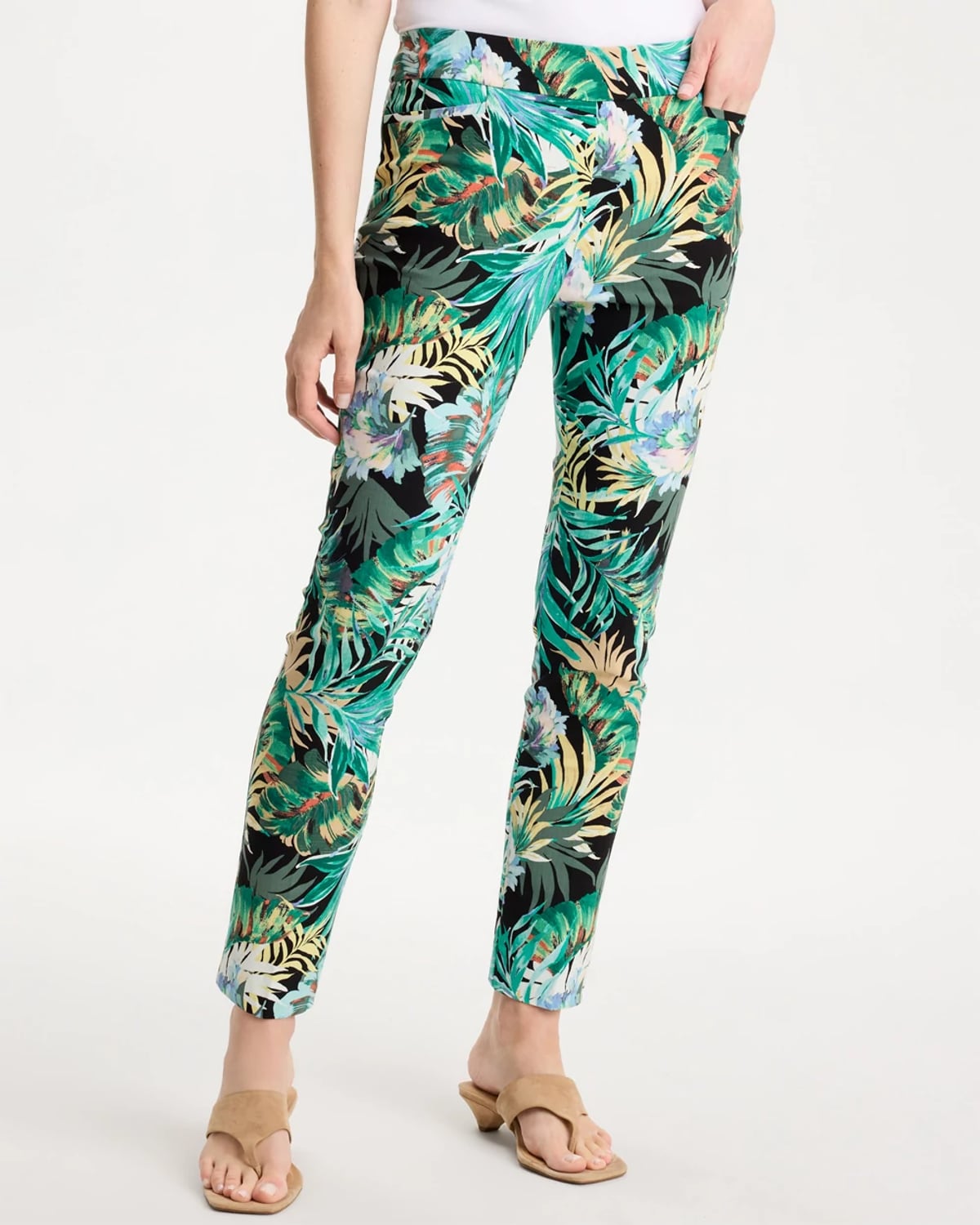 Chico's Petite Printed Brigitte Slim Pull-on Ankle Pants In Topanga Green