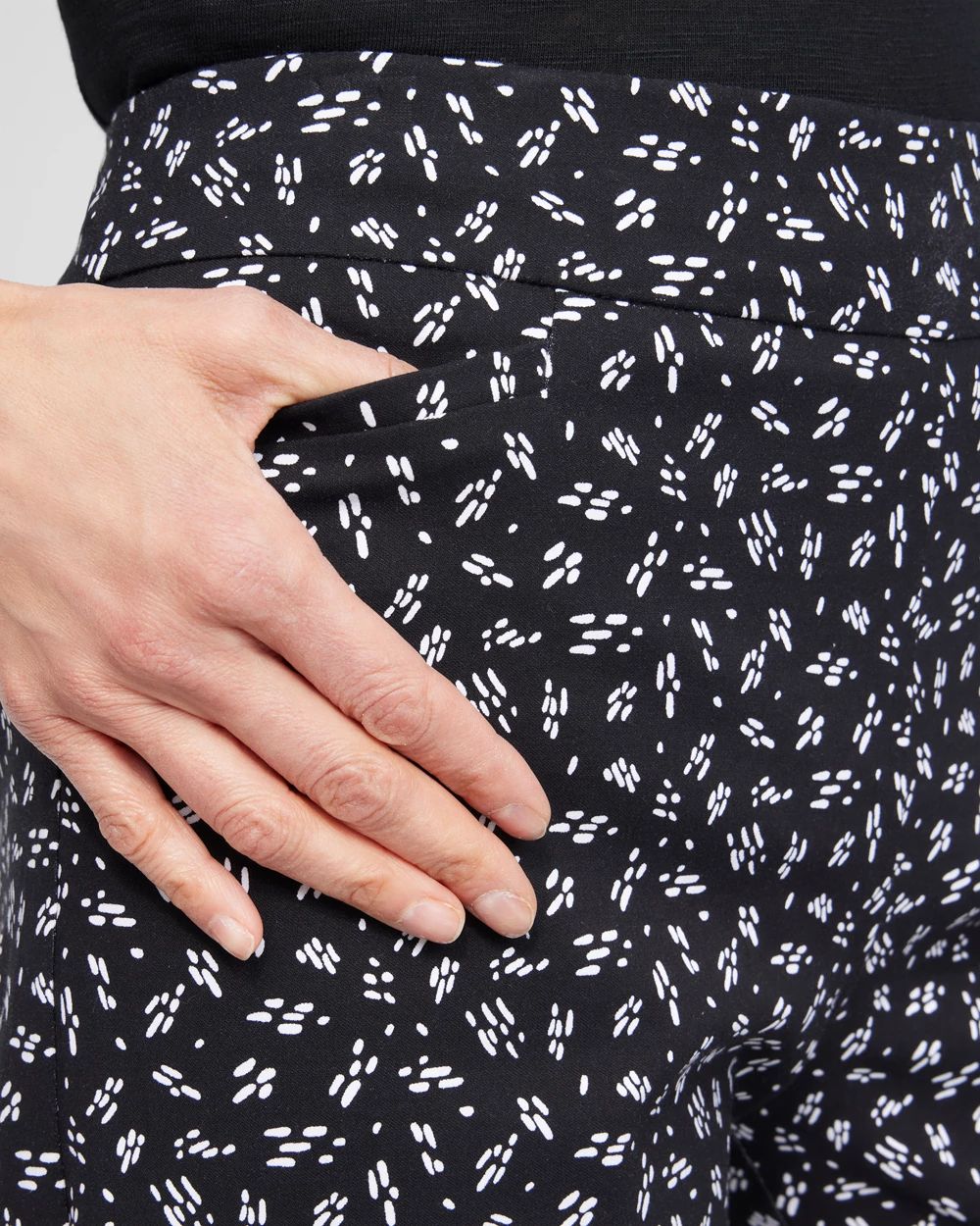 Petite Brigitte Line Print Wide Leg Cropped Pants