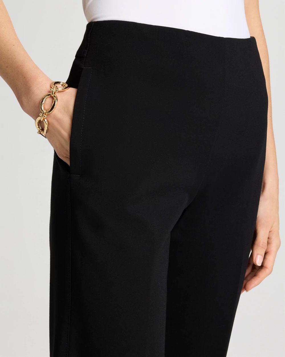 Juliet Lightweight Straight Crop Pants