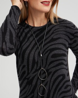 Black Pendant Necklace