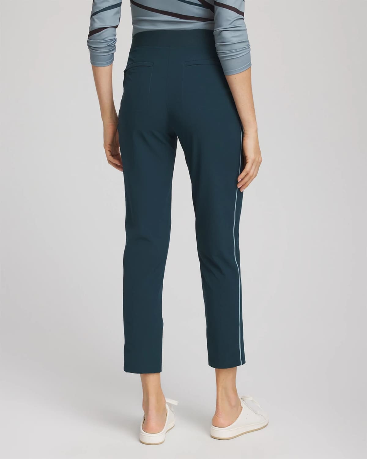 Chico's Contrast Ankle Pants In Teal Shadow In Blue
