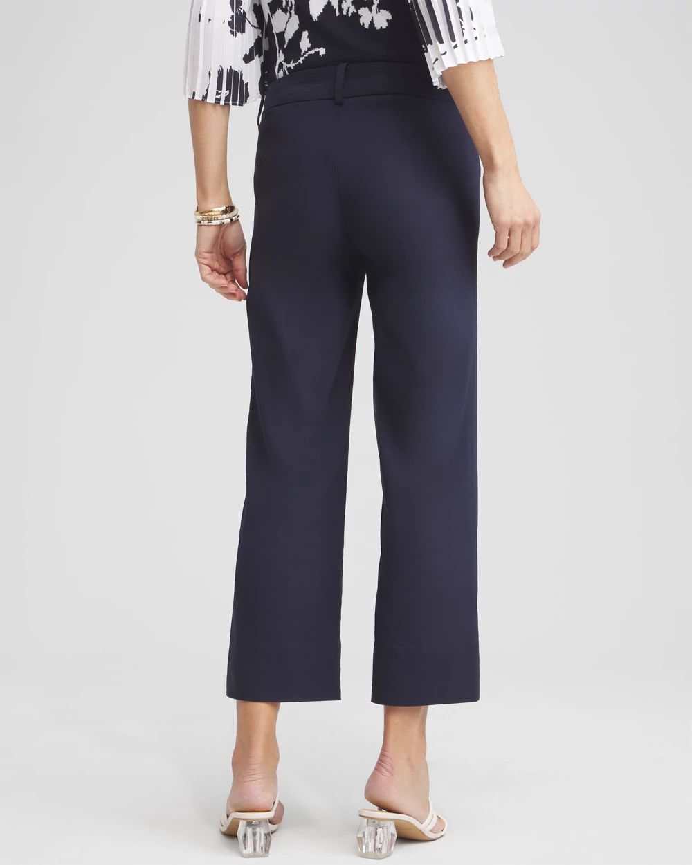 Trapunto Wide Leg Cropped Pants click to view larger image.