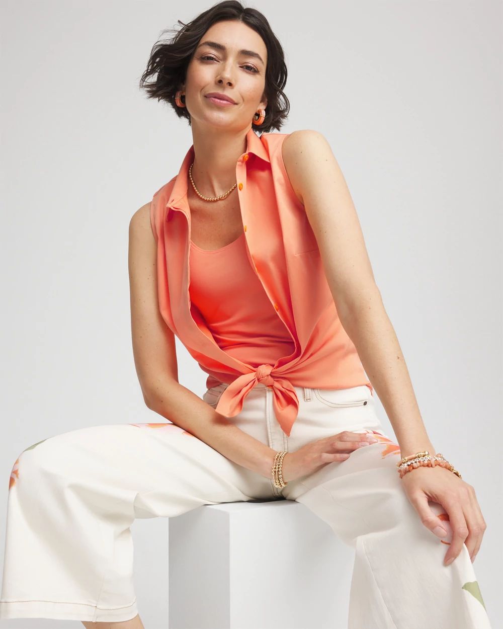 No Iron™ Sleeveless Sateen-Stretch Shirt