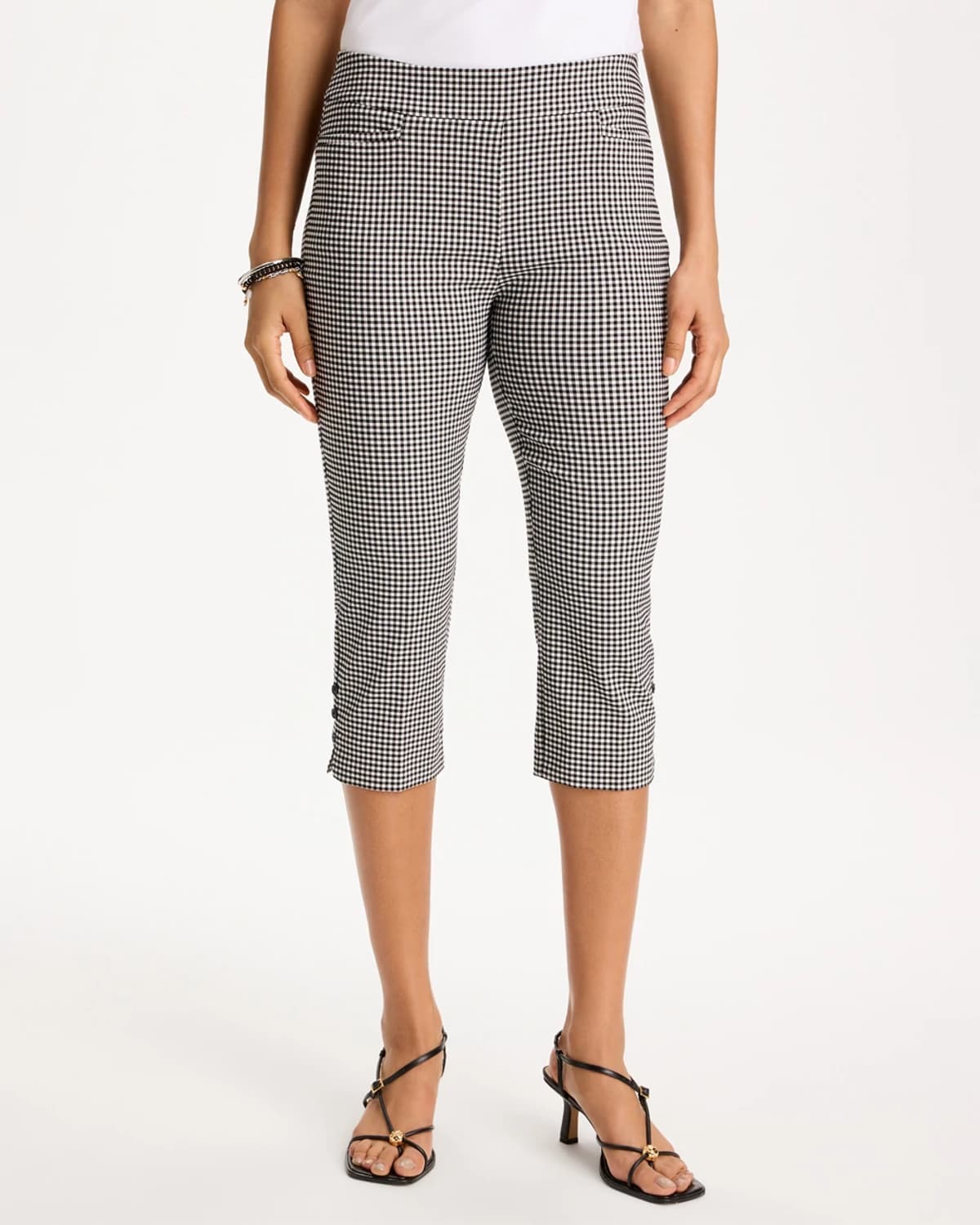 Chico's Brigitte Slim Gingham Pull-on Capri Pants In Black In Gray