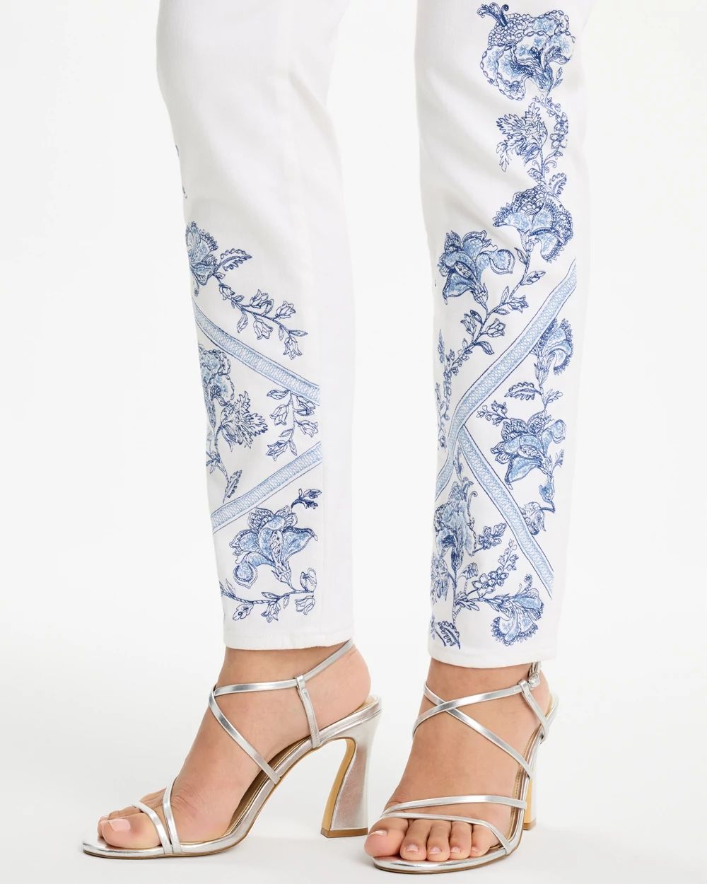 Embroidered Girlfriend Slim Ankle Jeans