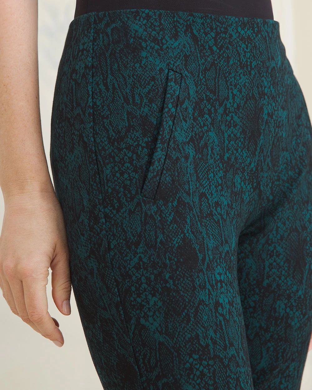 So Slimming 360 Juliet Ankle Pants