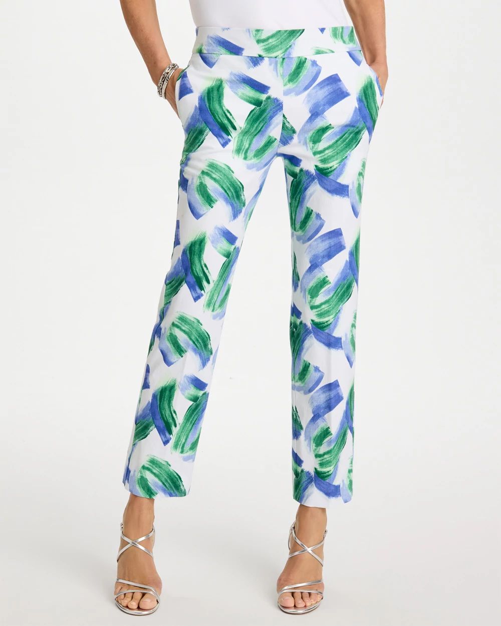 Brigitte™ Straight Whisp Crop