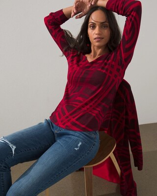 Arched V-neck Pullover Sweater