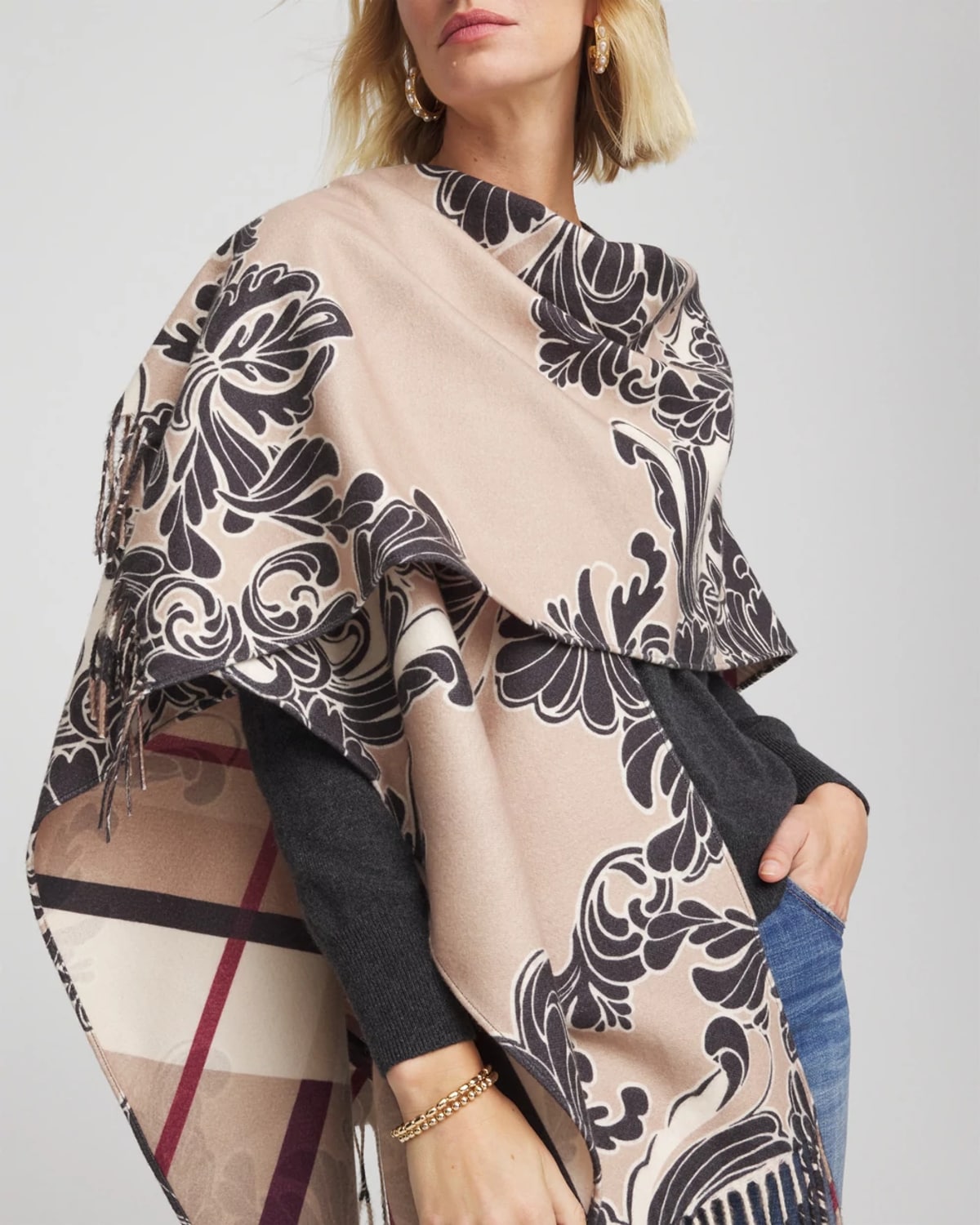 Chico's Reversible Printed Fringe Ruana In Champagne Fizz