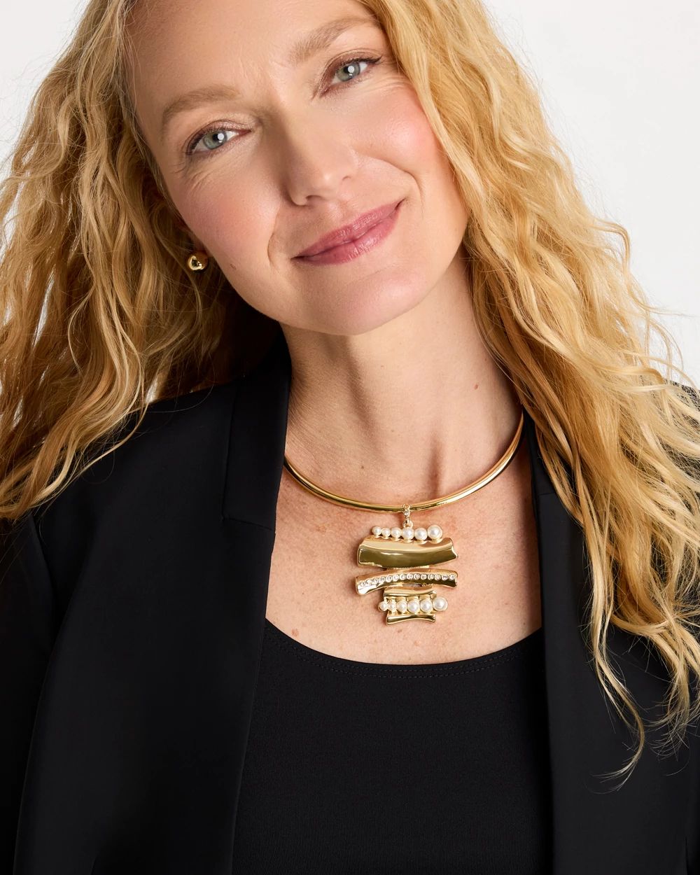 Estate Finds Collection Pendant Collar Necklace click to view larger image.