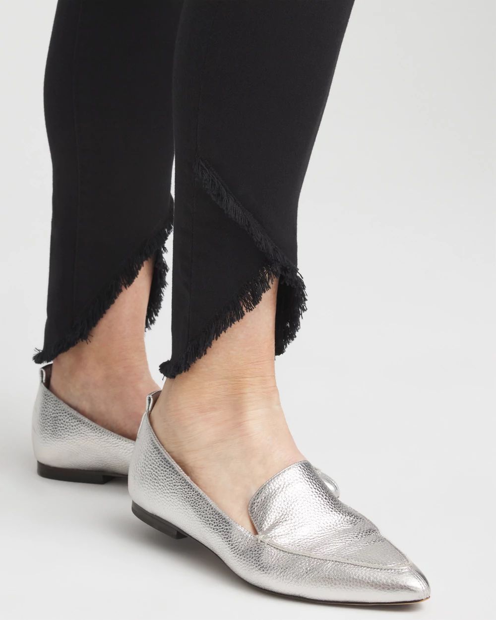 Petite Tulip Hem Pull-On Ankle Jeggings