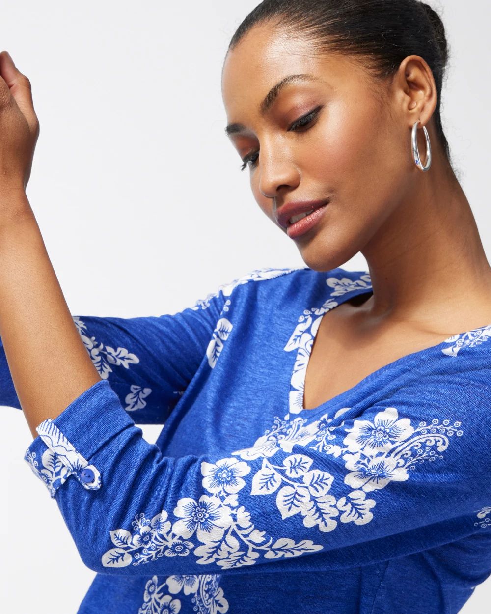 Linen Navy Floral 3/4 Sleeve Tee