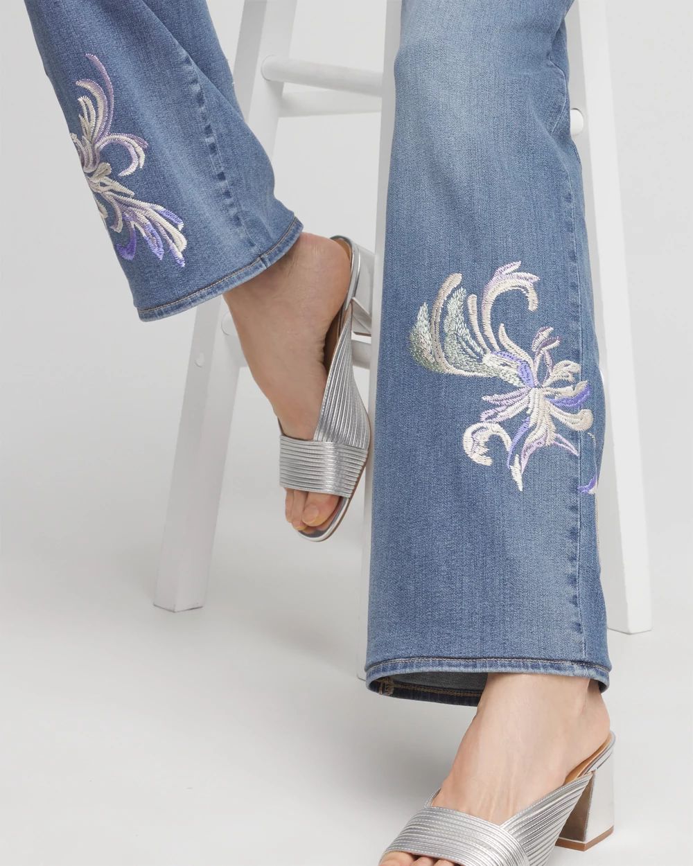 Embroidered Pull-On Wide-Leg Jeans