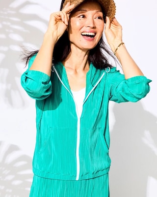 Zenergy® Micro Plisse Hooded Jacket