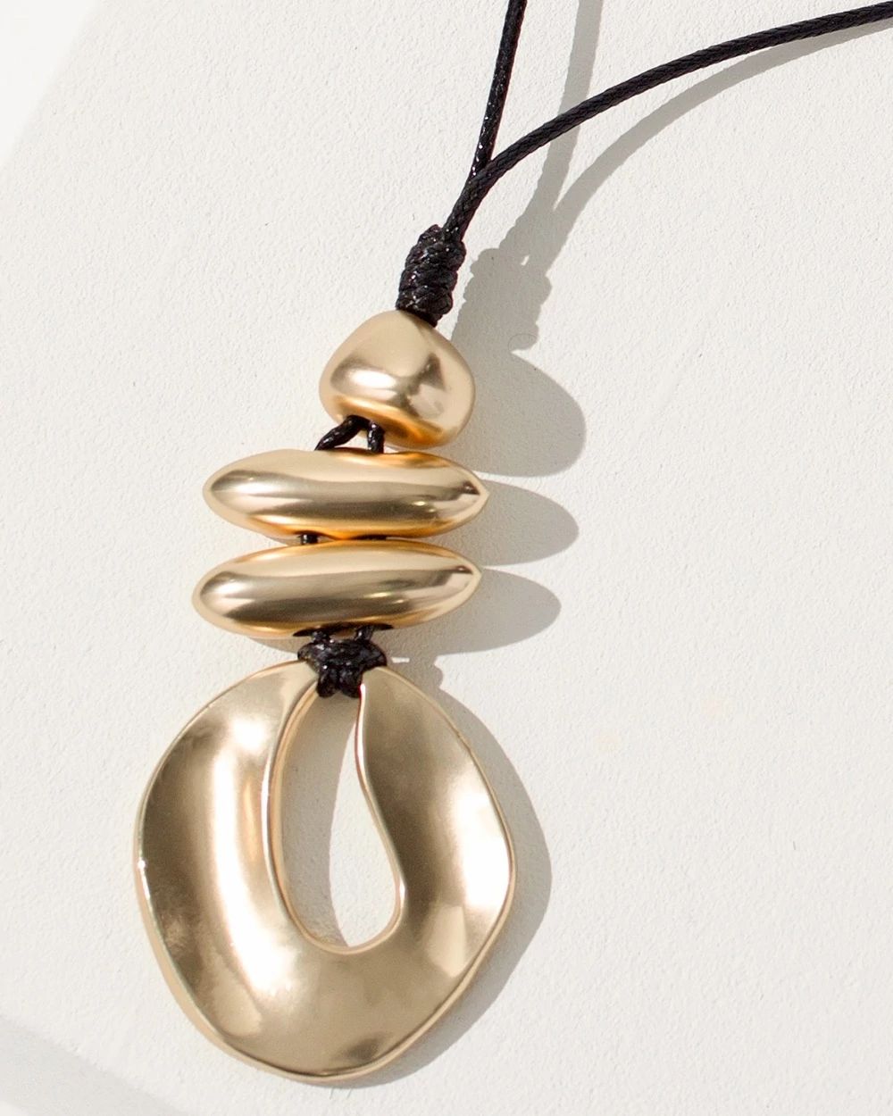 Gold Tone Adjustable Pendant Necklace