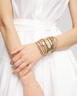 Goldtone Freshwater Pearl Stretch Bracelet click to view larger image.