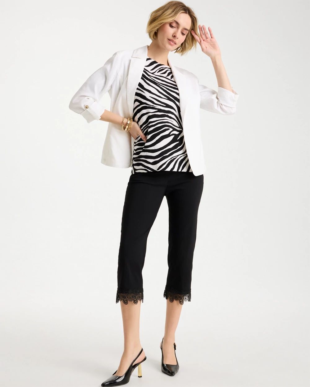 Petite Brigitte™ Slim Applique Hem Capri Pant