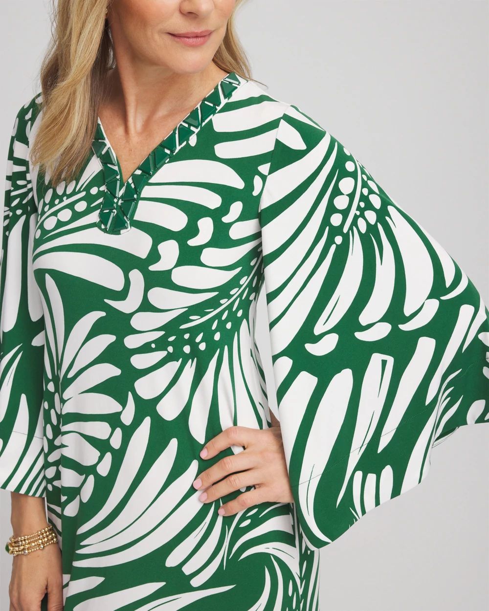 Palm-Front-Motif Beaded Knit Maxi Dress