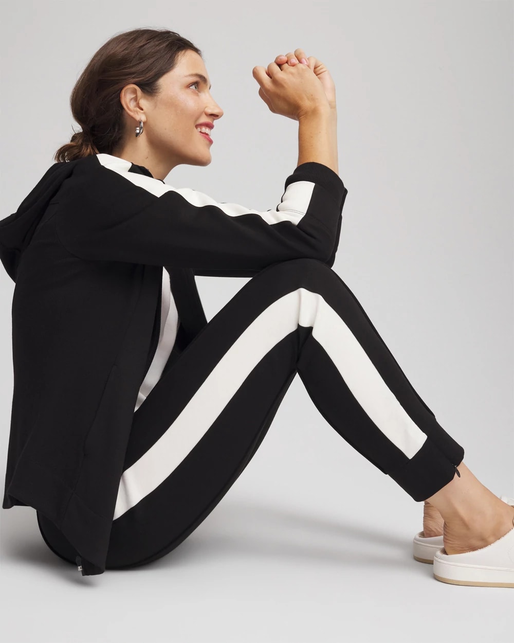 Zenergy® Double-Knit Contrast Ankle Pants