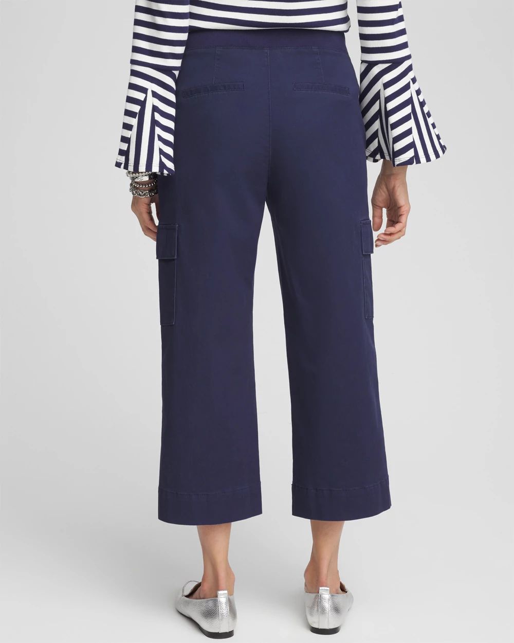 Cargo Straight Leg Cropped Pants click to view larger image.