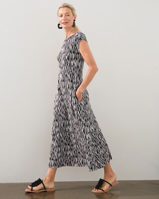 Travelers Classic V-back Maxi Dress