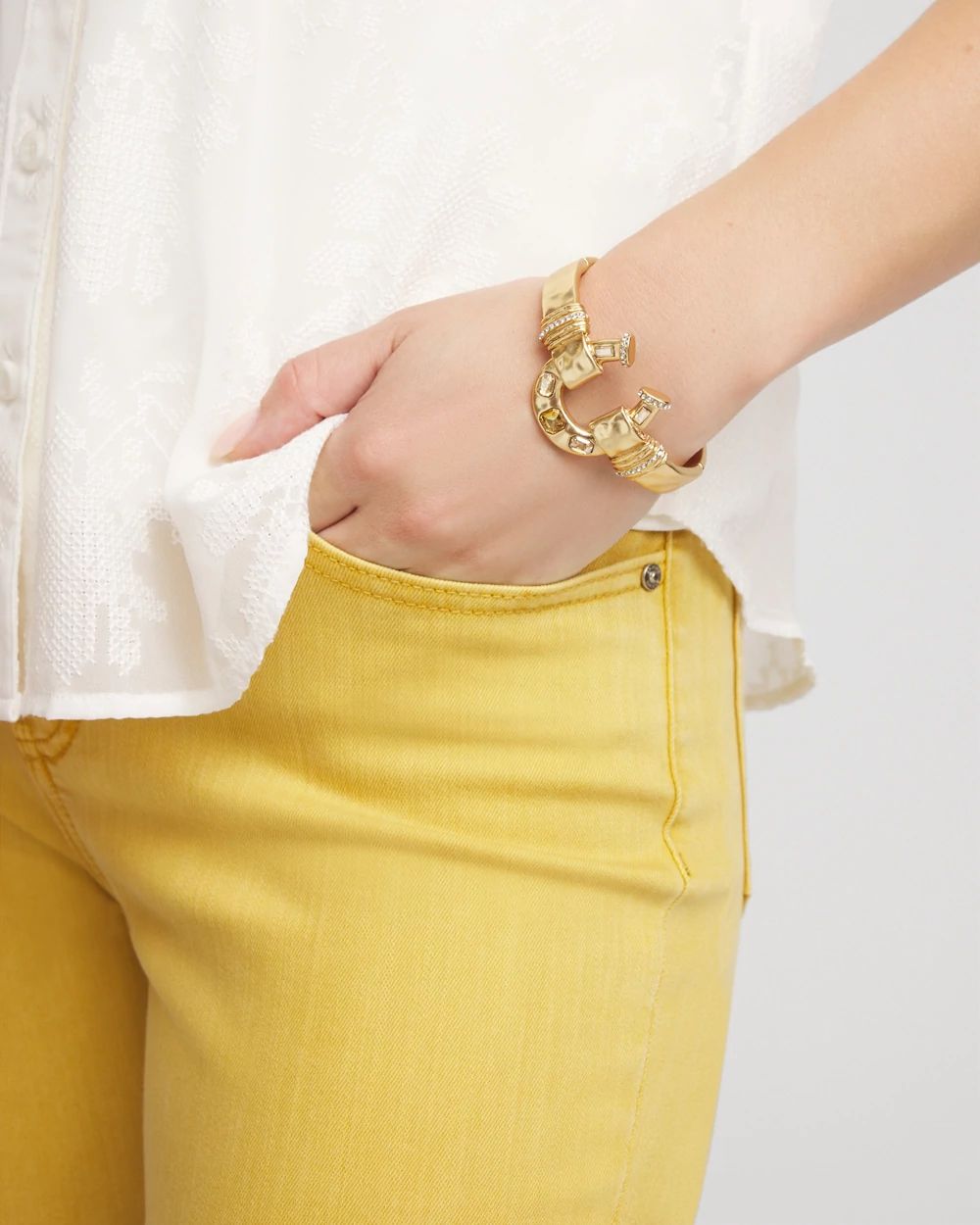 Golden Equestrian Ring