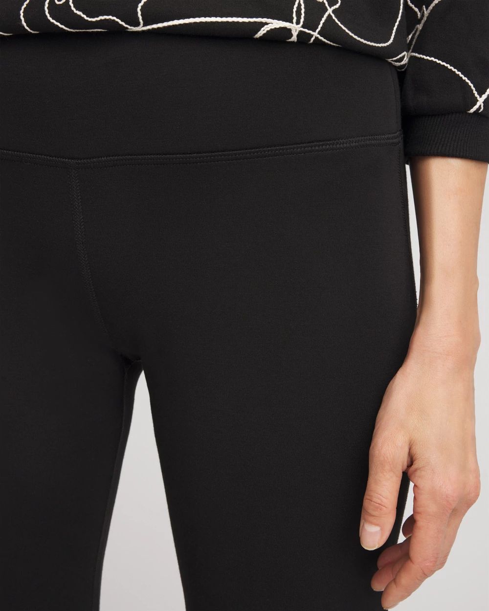 Petite Zenergy® Scuba Flare Leggings