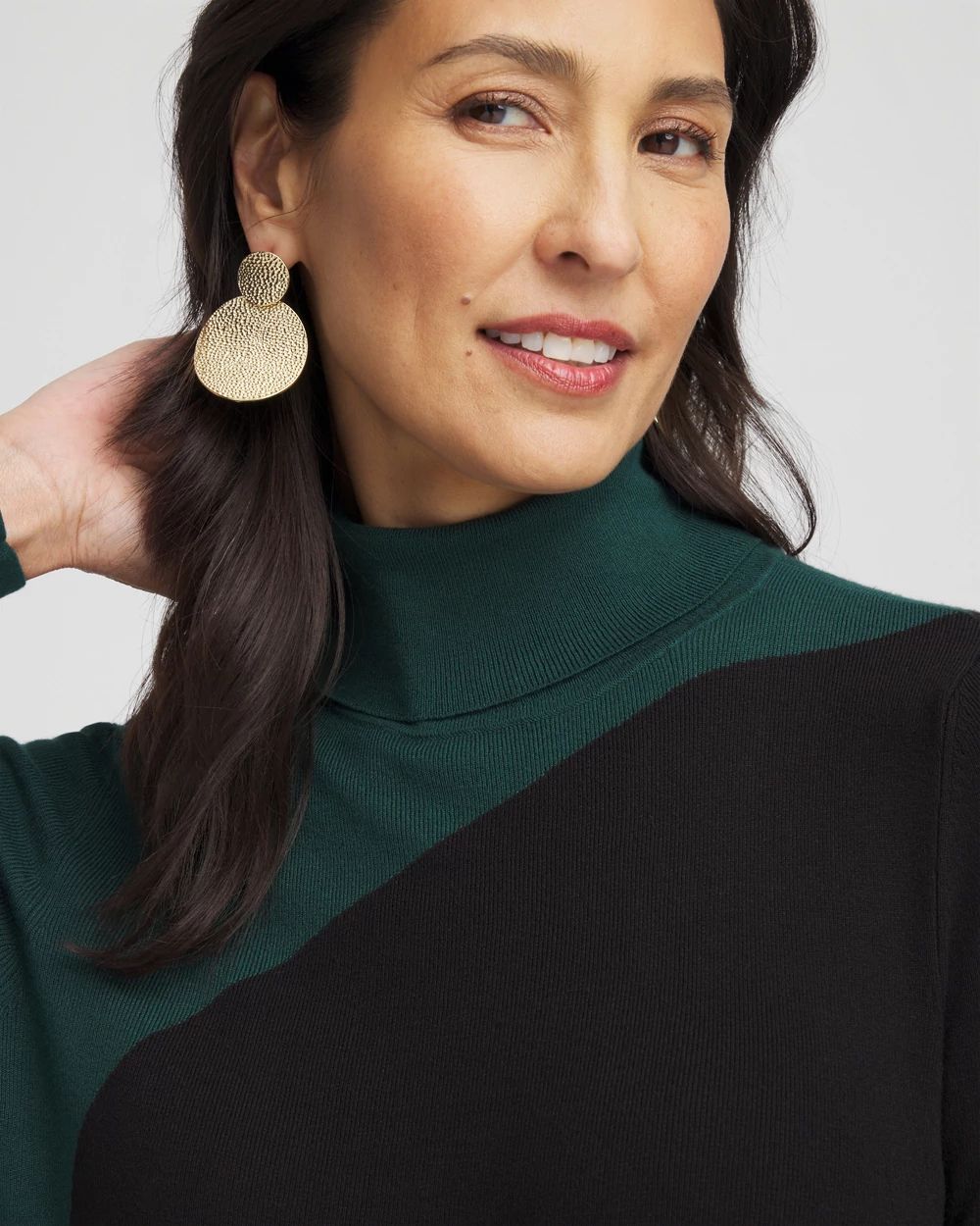 ECOVERO™ Colorblock Turtleneck Sweater