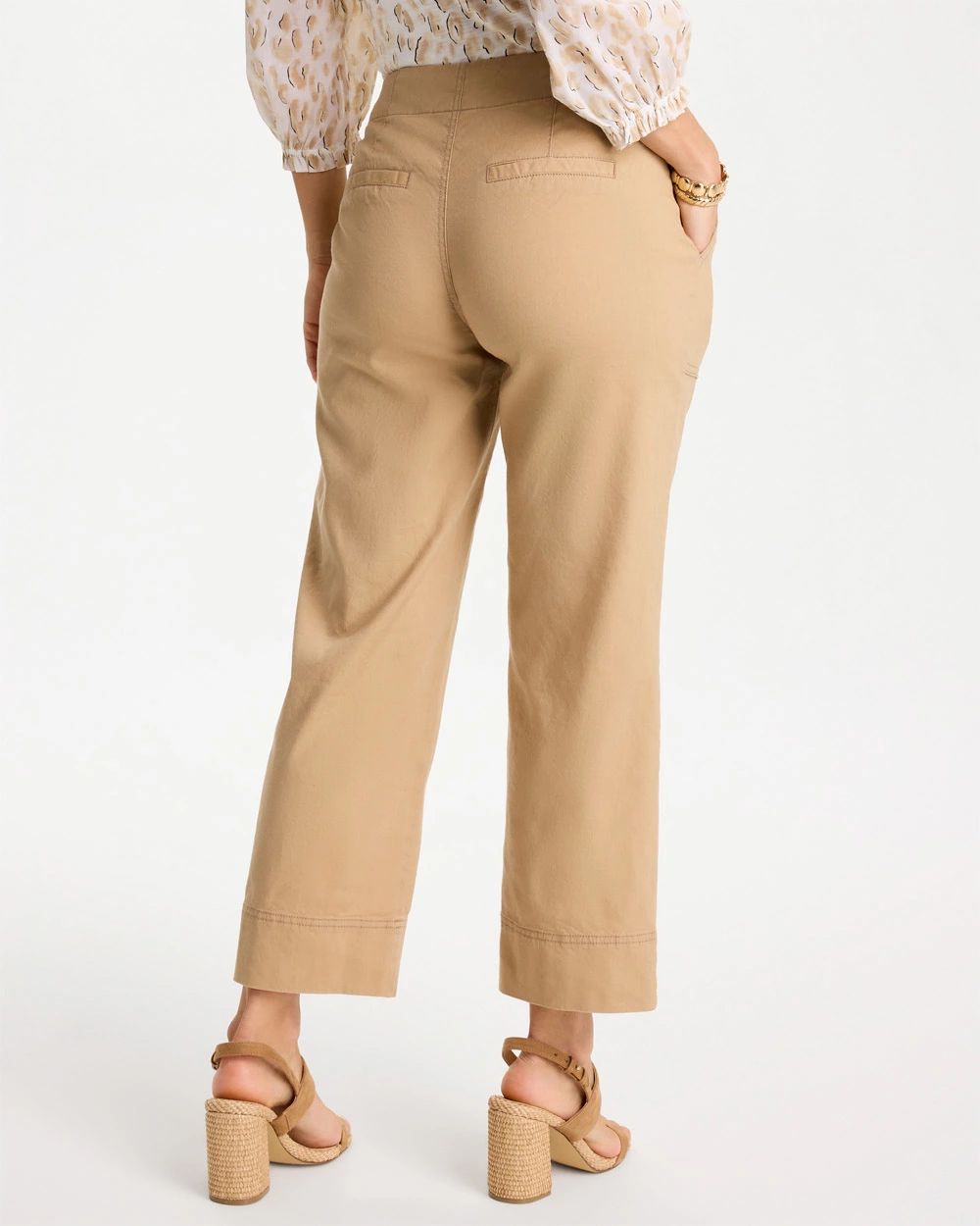 Relaxed Linen Crop Pant click to view larger image.